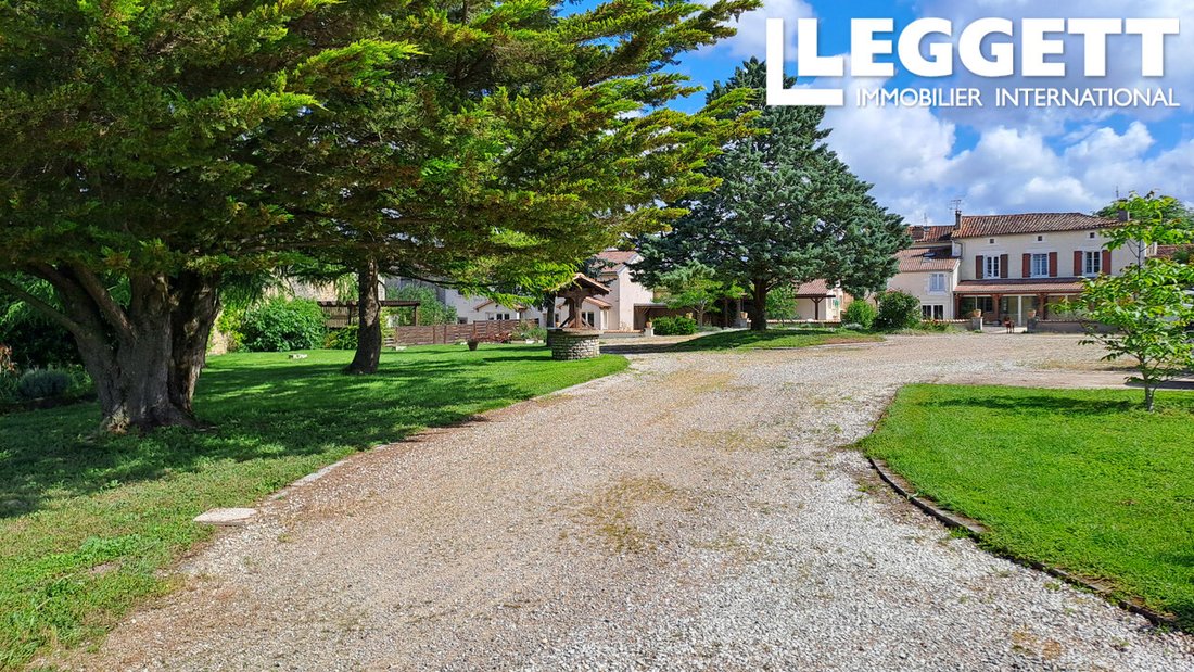 House in Villefagnan, Nouvelle-Aquitaine, France 4 - 17935243