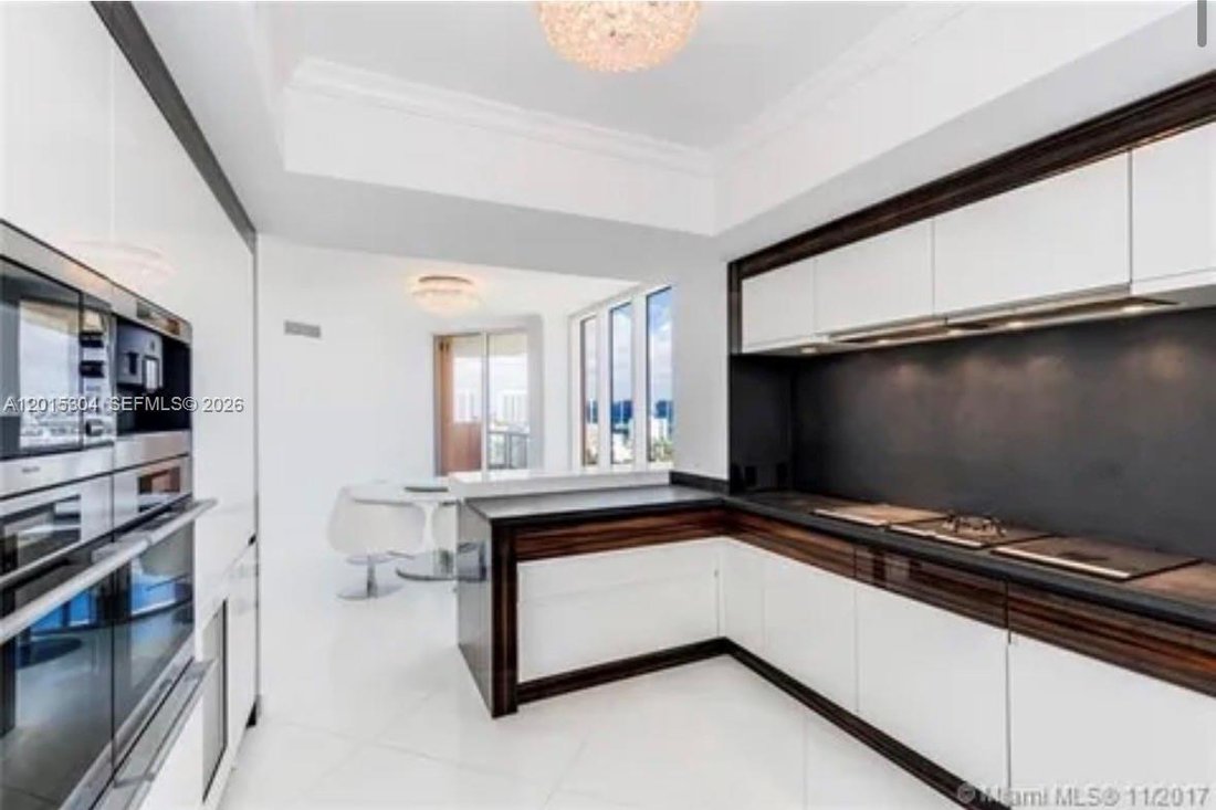 Condo in Sunny Isles Beach, Florida, United States 5 - 17939630