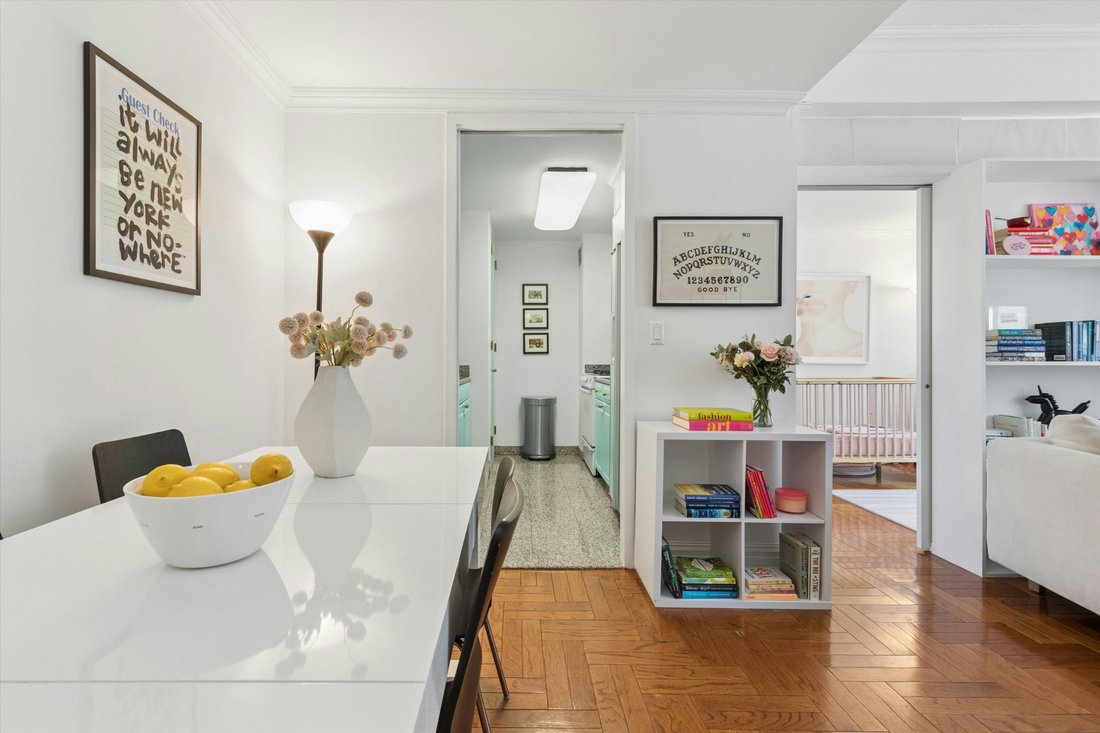 Condo in New York, New York, United States 3 - 17854851
