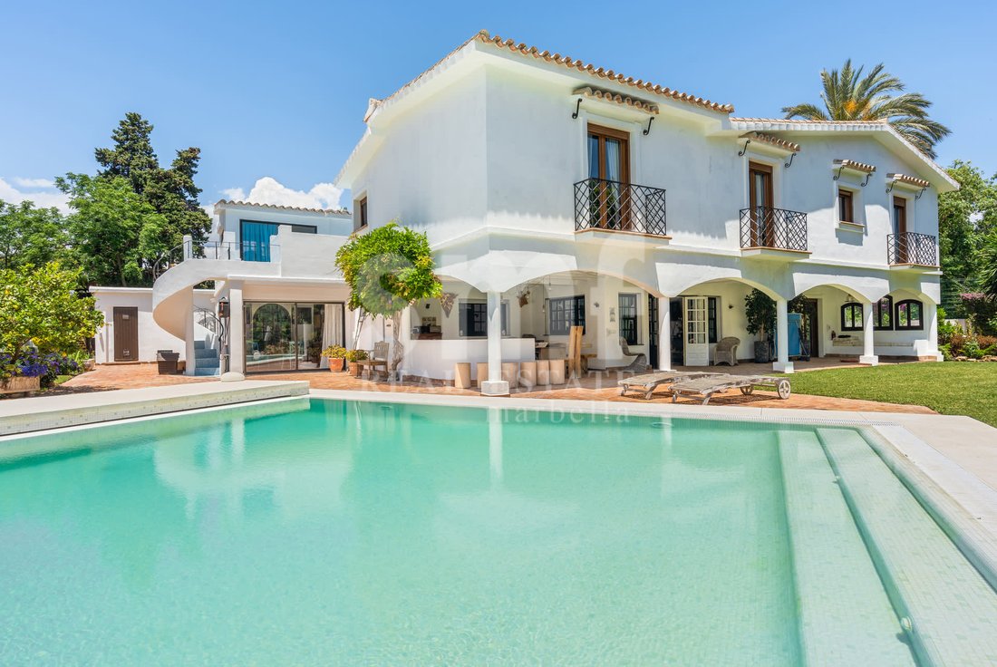 Villa à Guadalmina Baja, San Pedro de Alcántara, Espagne 1 - 17932806