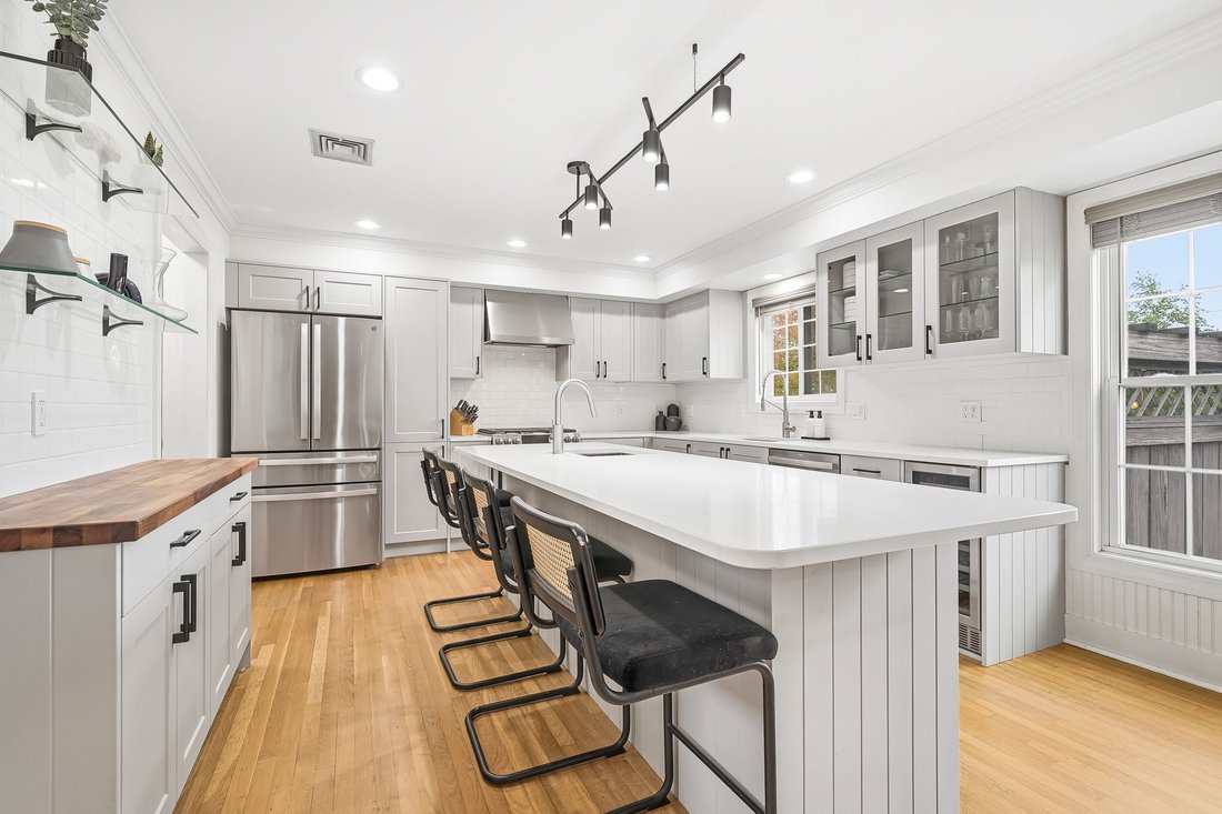 House in Stratford, Connecticut, United States 4 - 17930580