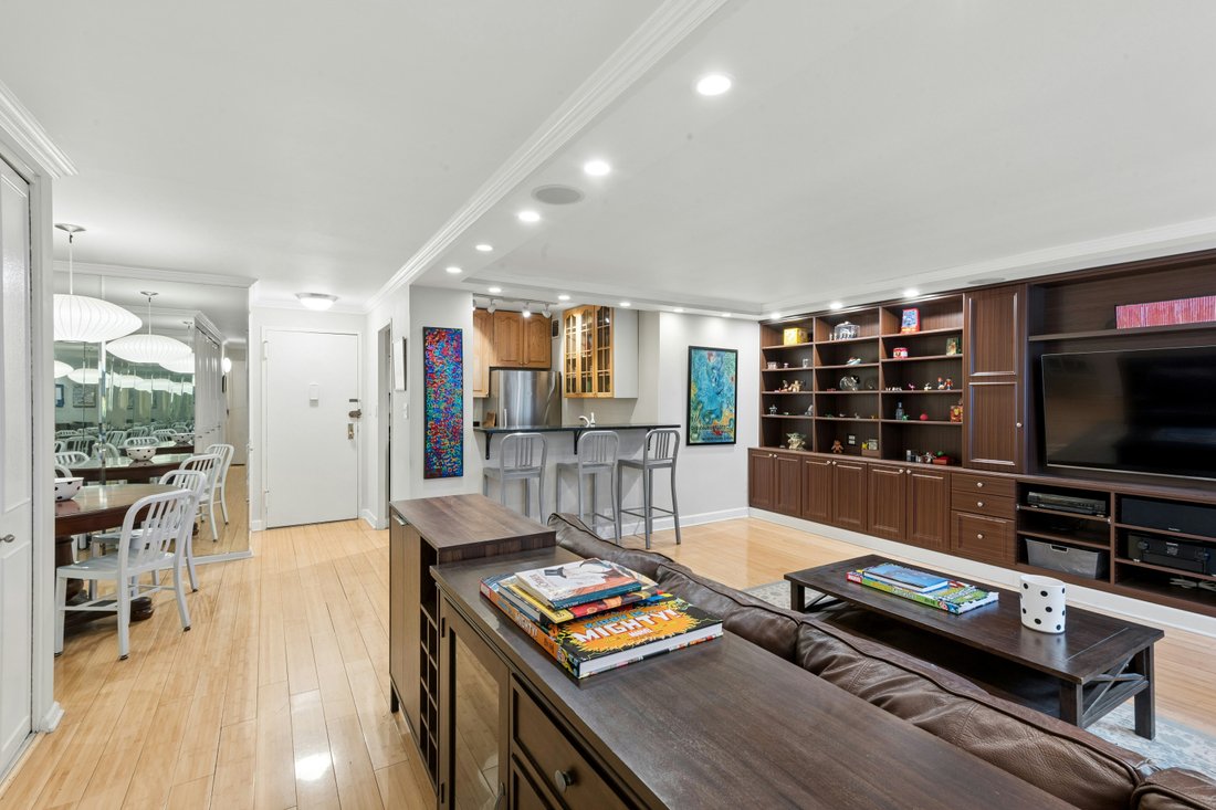Co Op in New York, New York, United States 2 - 17633602