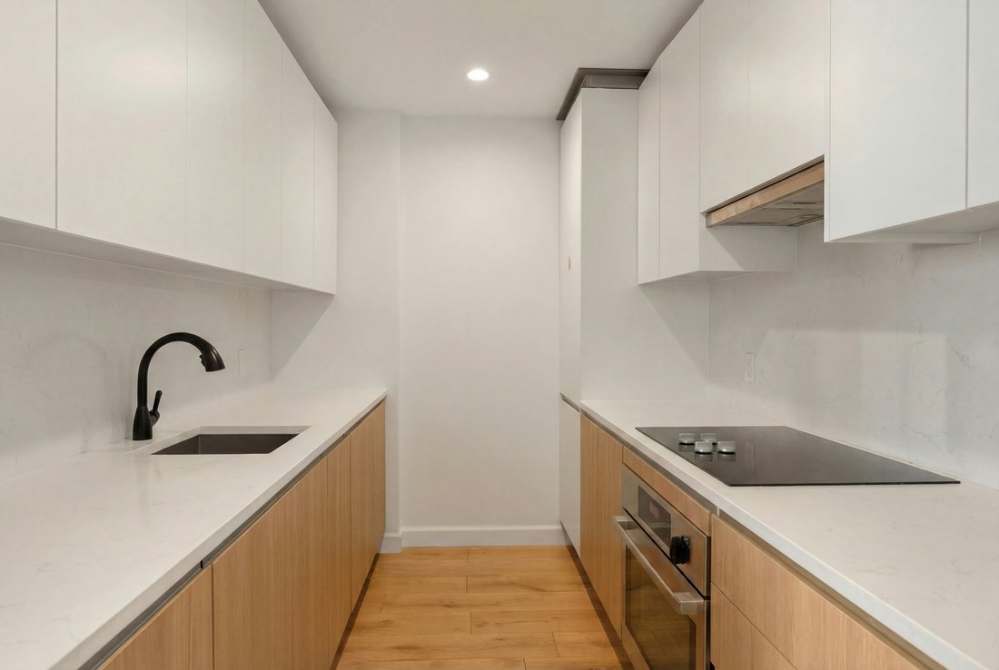 Condo in New York, New York, United States 3 - 17673083