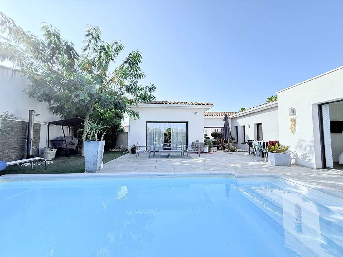 House in Servian, Occitania, France 1 - 17133782
