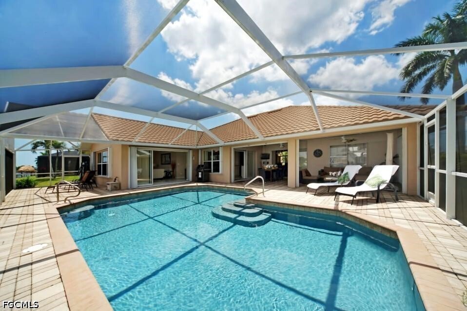 House in Cape Coral, Florida, United States 5 - 17932997