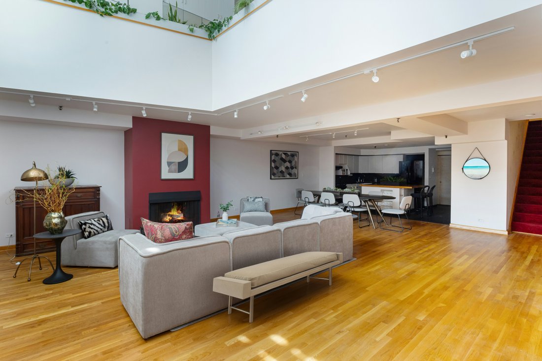 Co Op in New York, New York, United States 5 - 17774981
