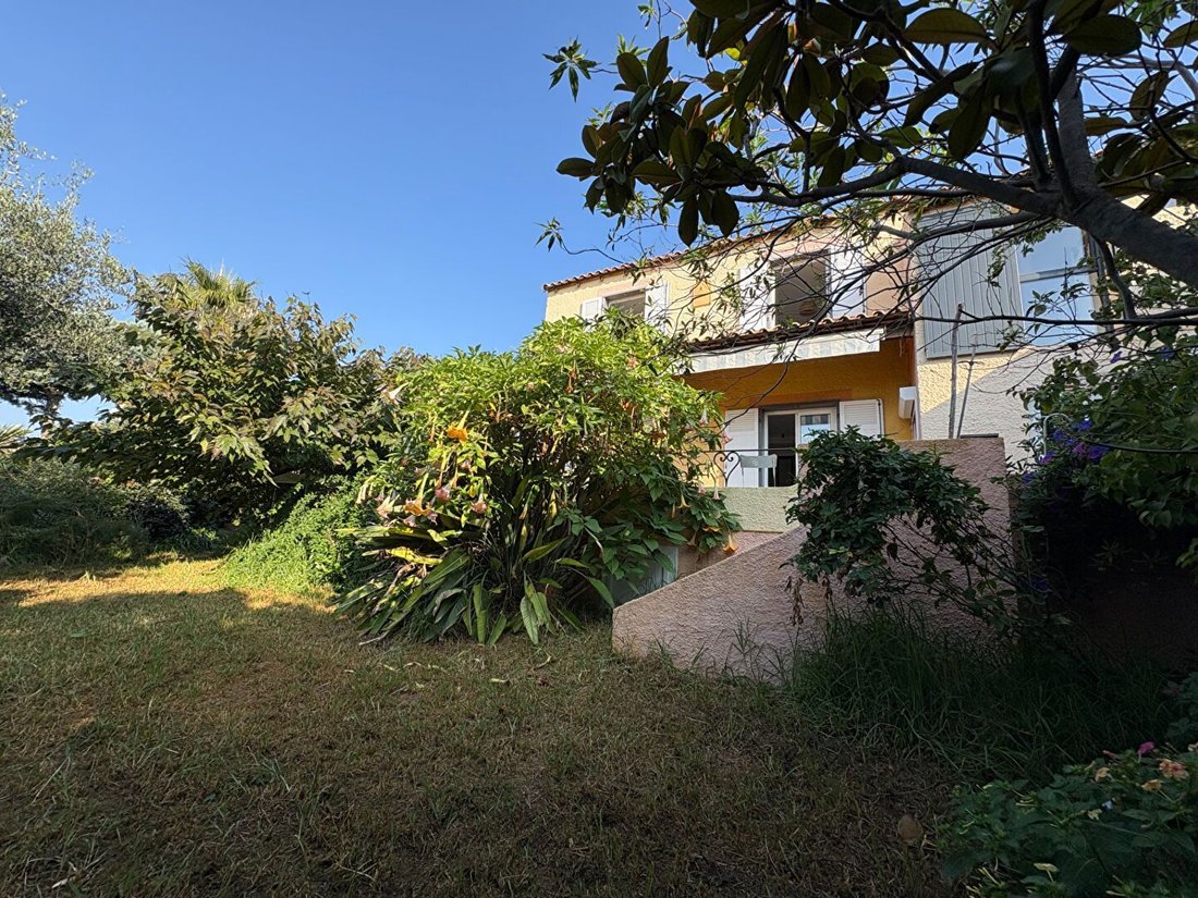House in Le Grand Fosse-L'Escalette-Plan Capellan, Sausset-les-Pins, France 1 - 16411159