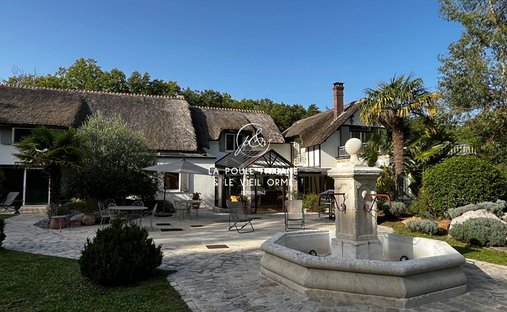 House in Houdan, Ile-de-France, France 1
