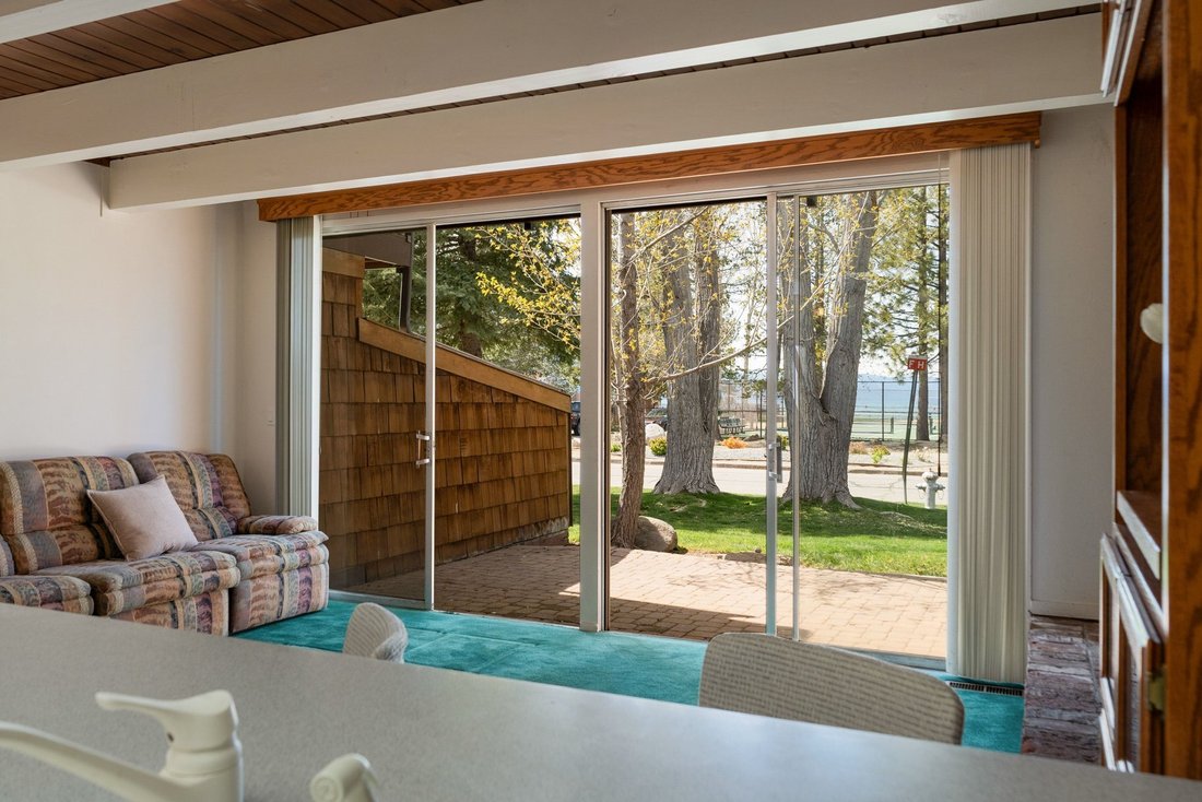 Condo in South Lake Tahoe, California, United States 2 - 17843491
