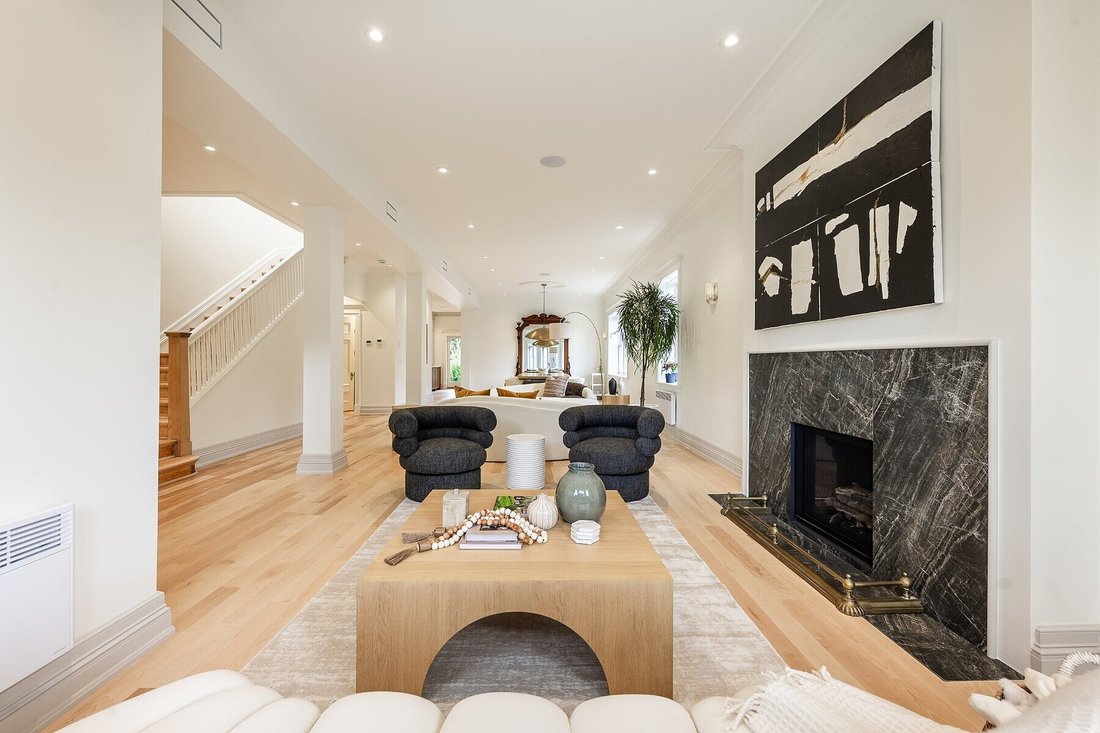 House in Westmount, Quebec, Canada 3 - 17937990