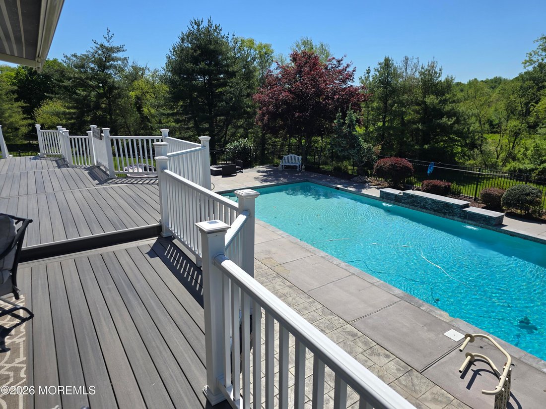House in Manalapan Township, New Jersey, United States 5 - 17226786