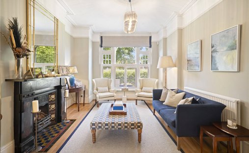 House in Barnes, Richmond Upon Thames, England 1