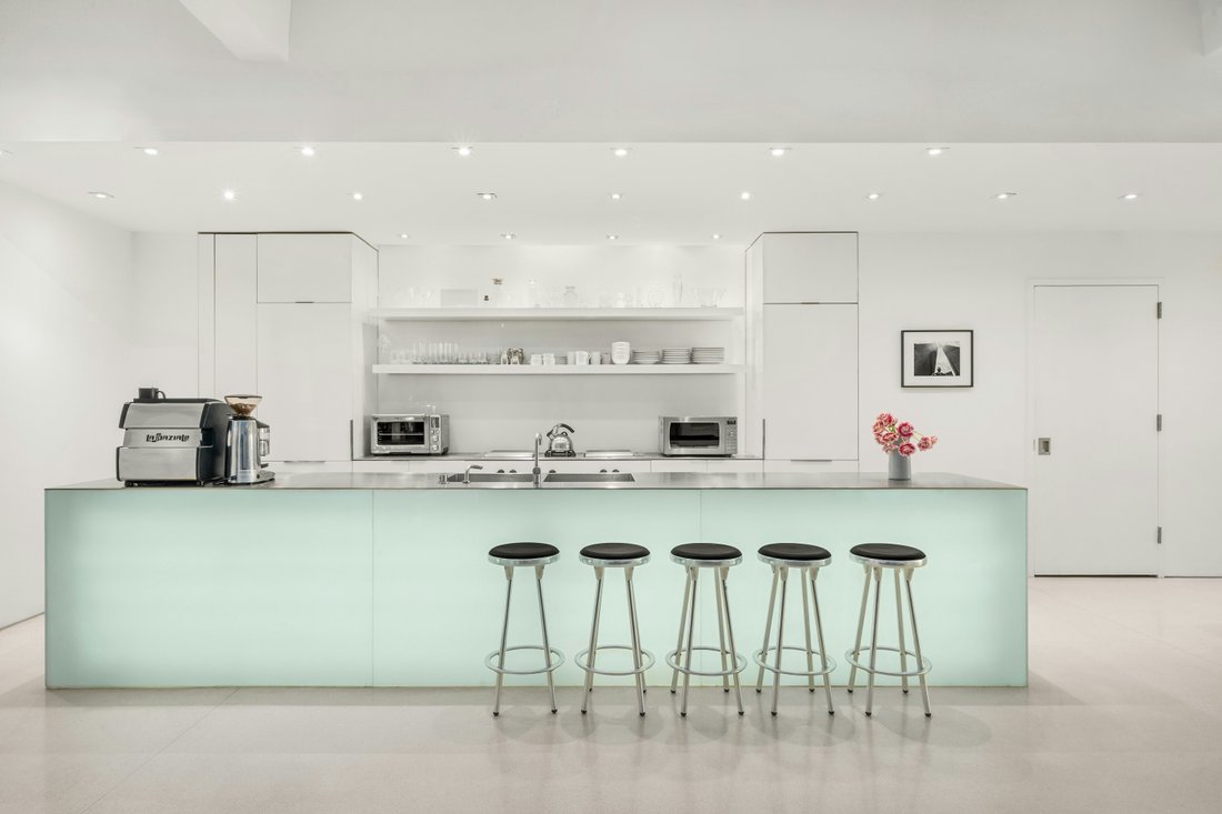 Condo in New York, New York, United States 4 - 17847570