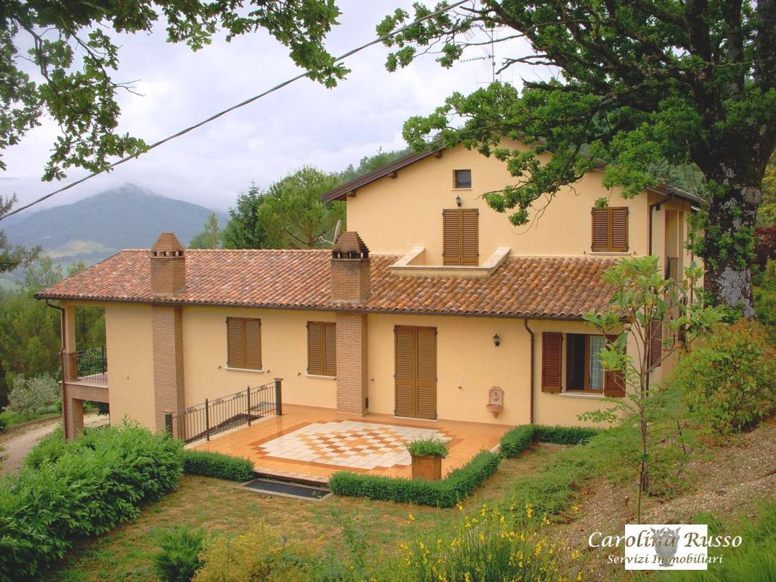 Villa in Gubbio, Umbria, Italy 3 - 16623867