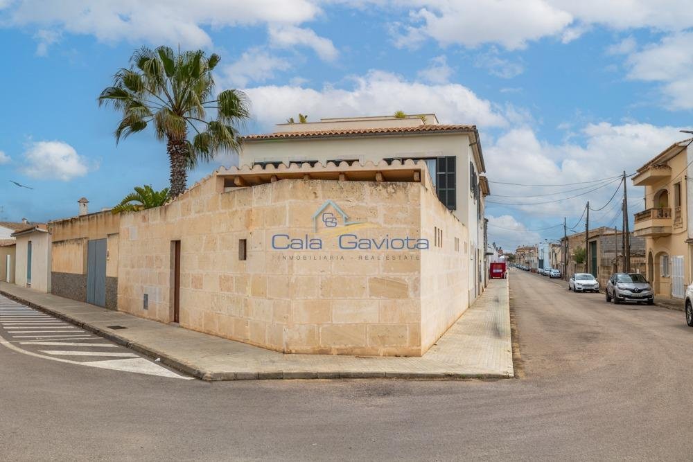 House in ses Salines, Balearic Islands, Spain 5 - 17932760