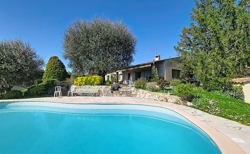 Villa à Vence, Provence-Alpes-Côte d'Azur, France 1