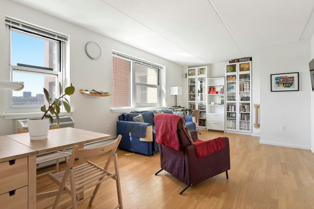 Co Op in New York, New York, United States 2 - 17748292