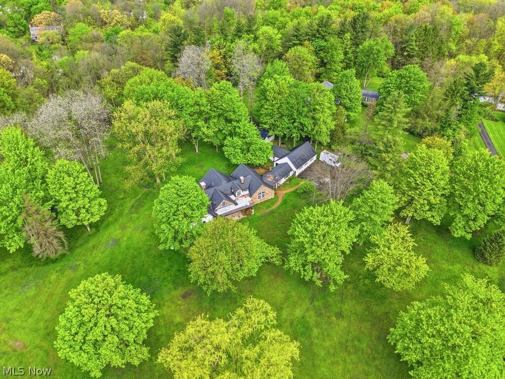 House in Novelty, Ohio, United States 4 - 17932762