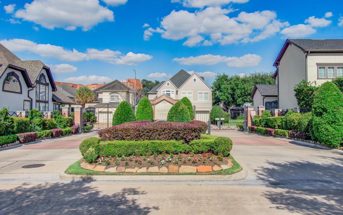 House in Houston, Texas, United States 3 - 17935027