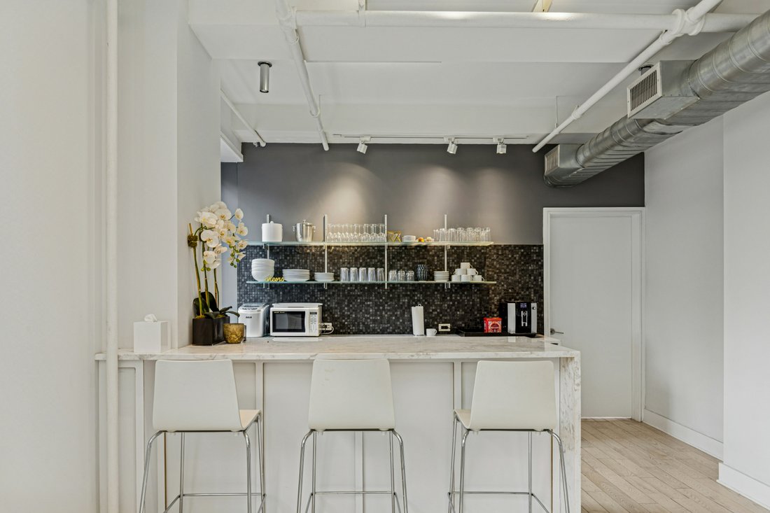 Co Op in New York, New York, United States 4 - 17313966