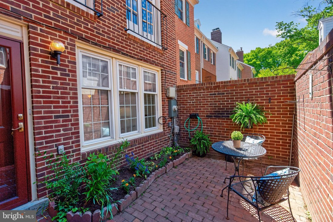 Condo in Arlington, Virginia, United States 1 - 17898034