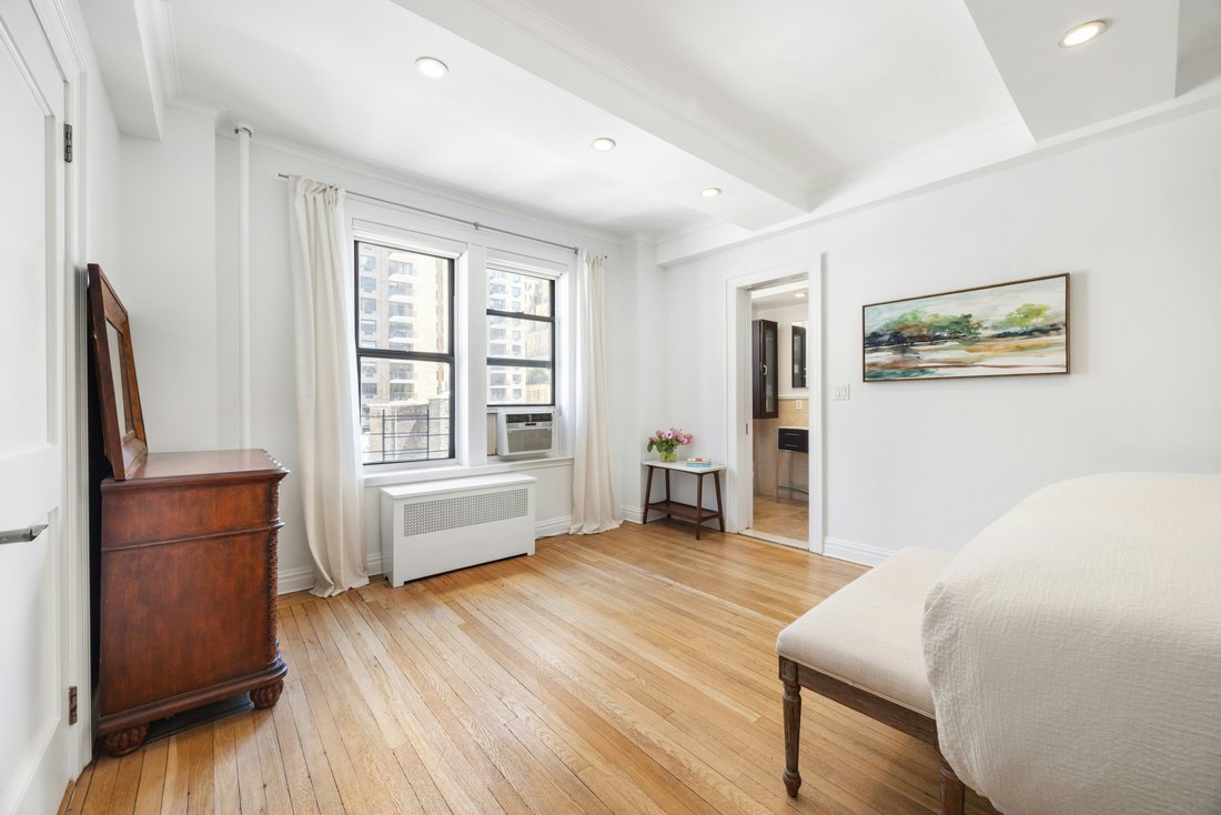 Co Op in New York, New York, United States 4 - 17933154