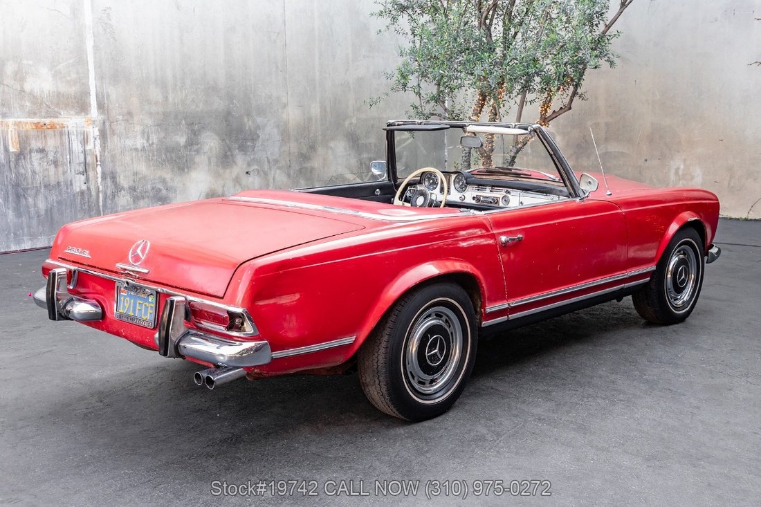 Mercedes-Benz 230SL in Los Angeles, CA 5 - 17930822