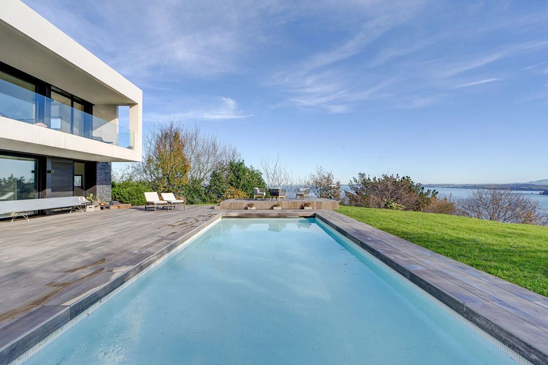 Villa in France 2 - 16012992