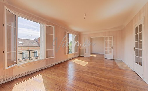Apartment in Forêt, Saint-Germain-en-Laye, France 1