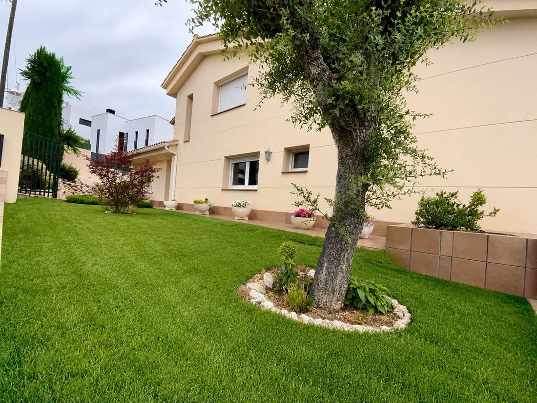 Villa in Teia, Catalonia, Spain 2 - 17937425