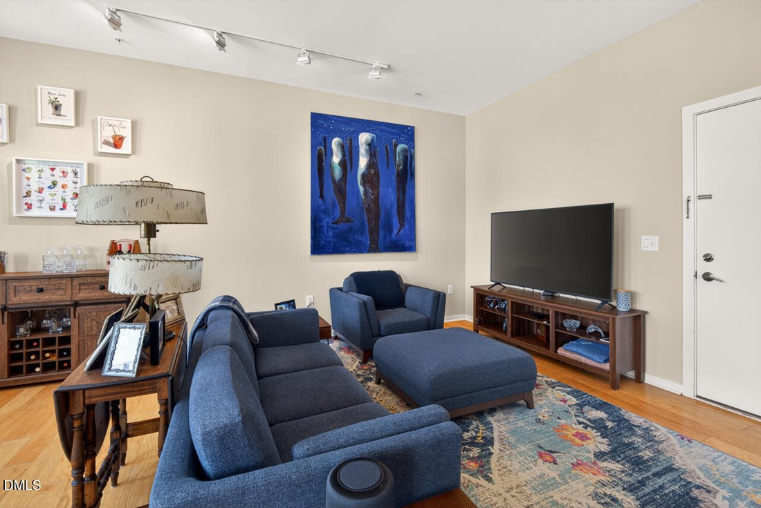 Condo in Durham, North Carolina, United States 5 - 17929178