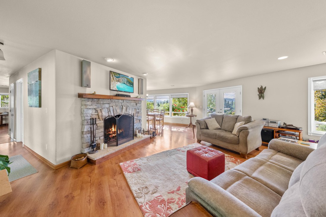 House in Winston, Oregon, United States 3 - 17945477