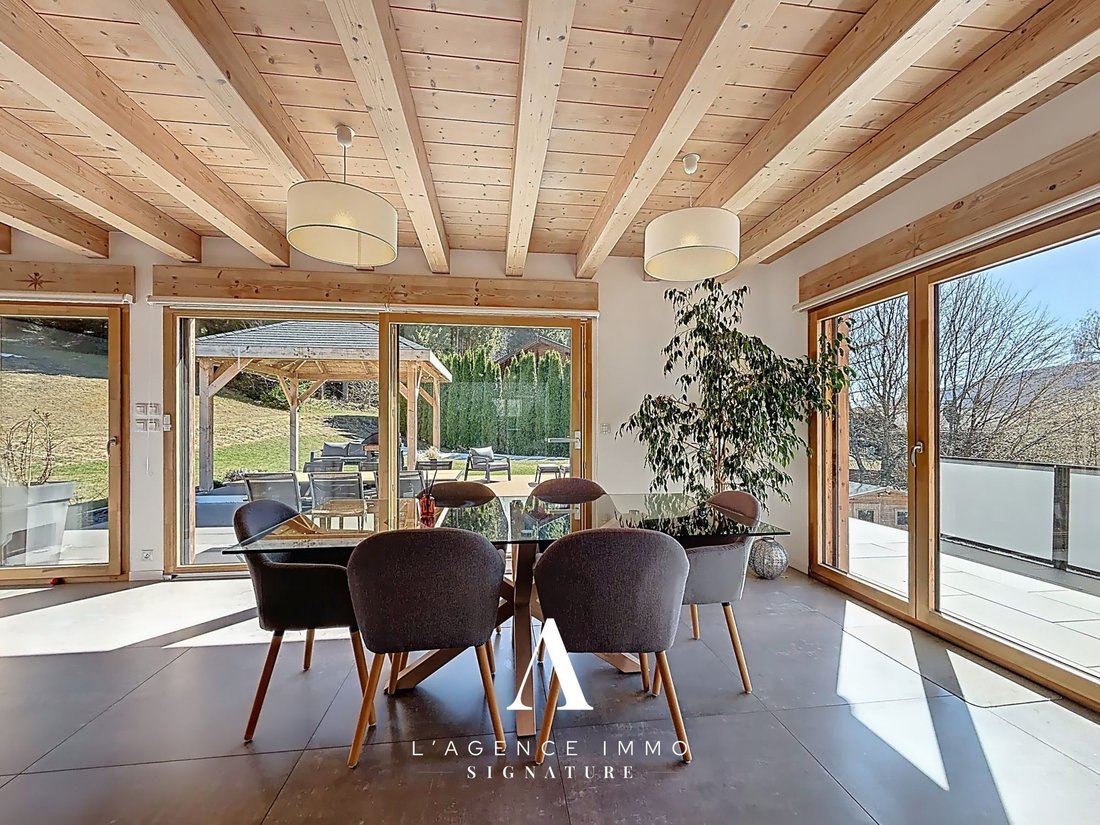 Chalet in Mijoux, Auvergne-Rhône-Alpes, France 2 - 17941918
