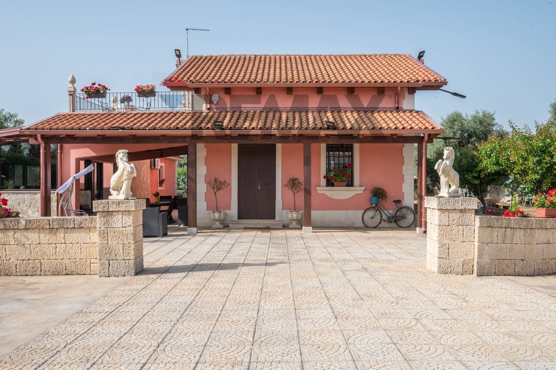 Villa in Avola, Sicily, Italy 1 - 17936150