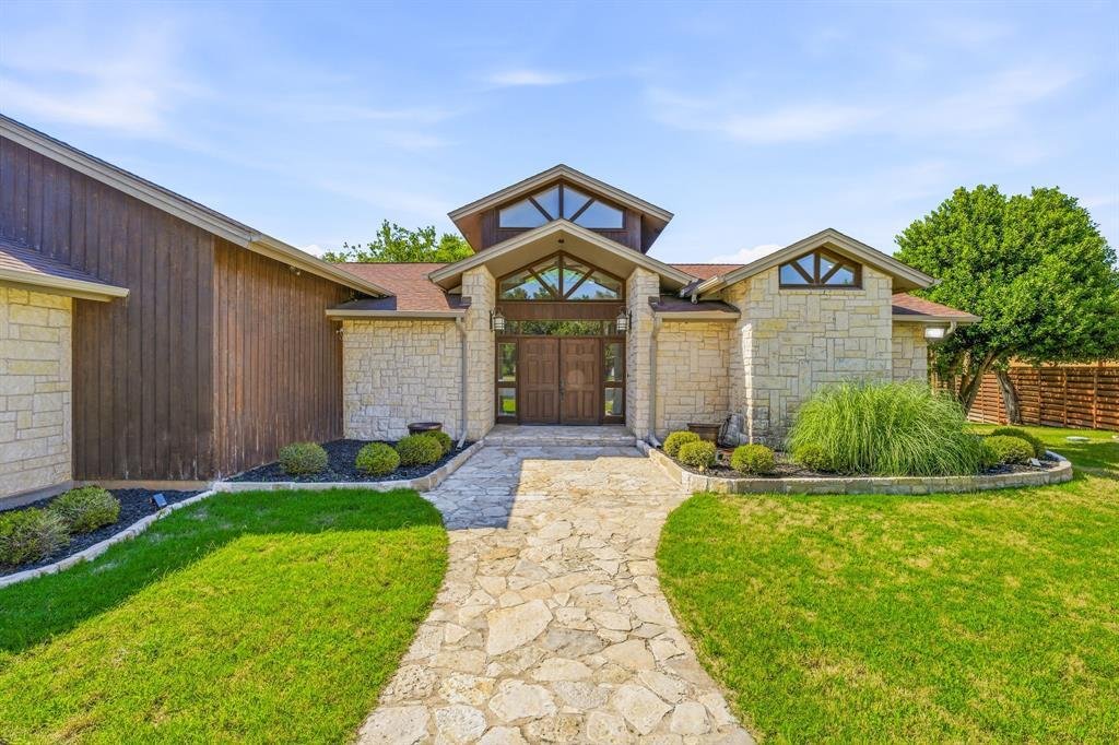 House in Granbury, Texas, United States 1 - 17937286