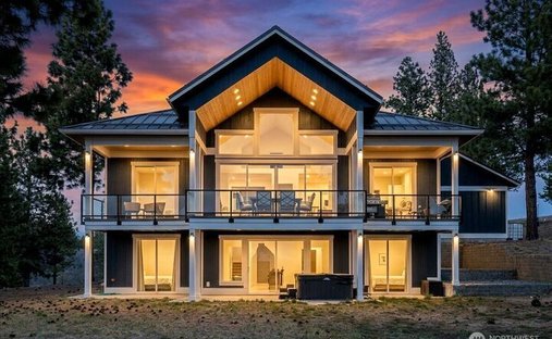 House in Manson, Washington, United States 1
