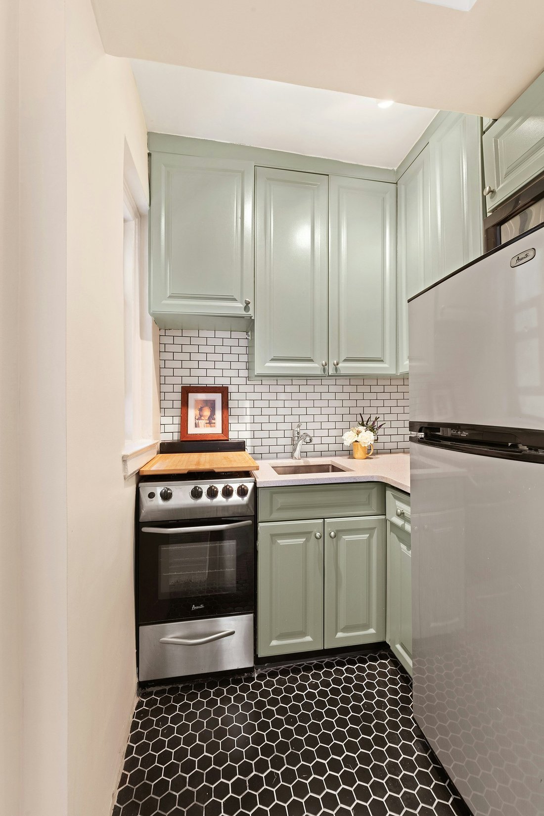 Co Op in New York, New York, United States 3 - 17847678