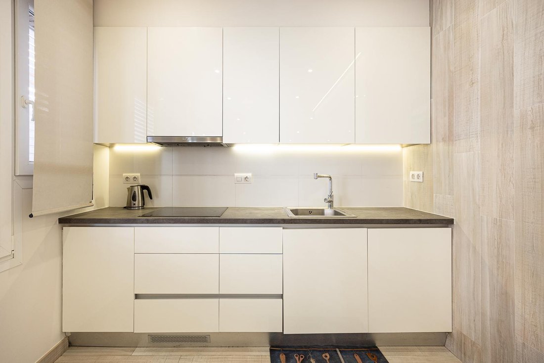 Apartment in Sarrià-Sant Gervasi, Barcelona, Spain 5 - 17929794