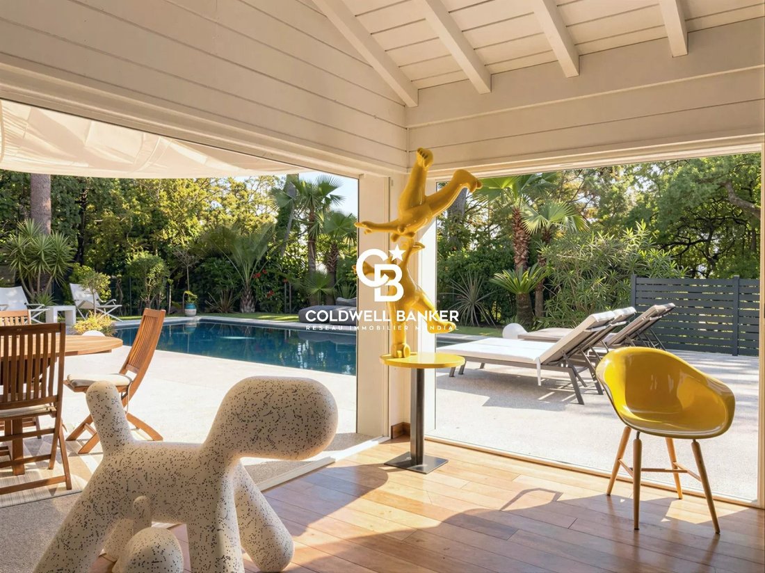 Villa in Soorts-Hossegor, Nouvelle-Aquitaine, France 1 - 17930476