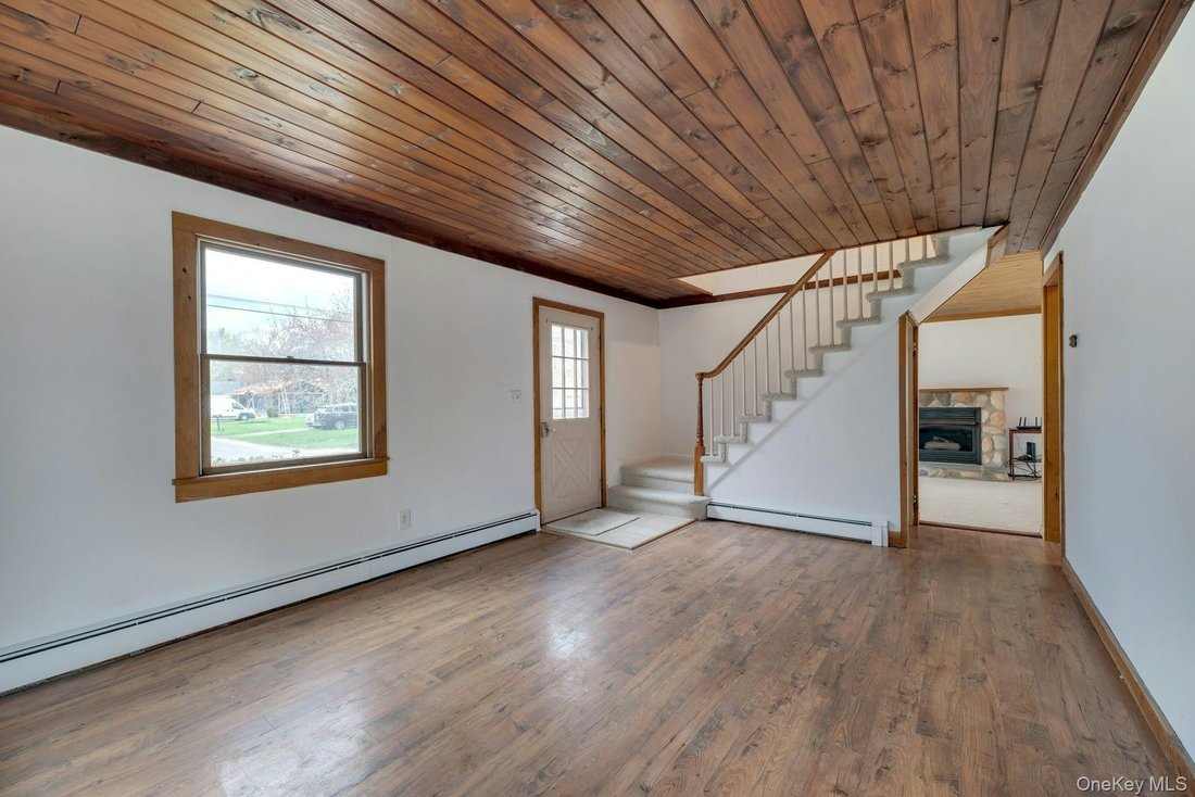 House in Greenport West, New York, United States 4 - 17930090