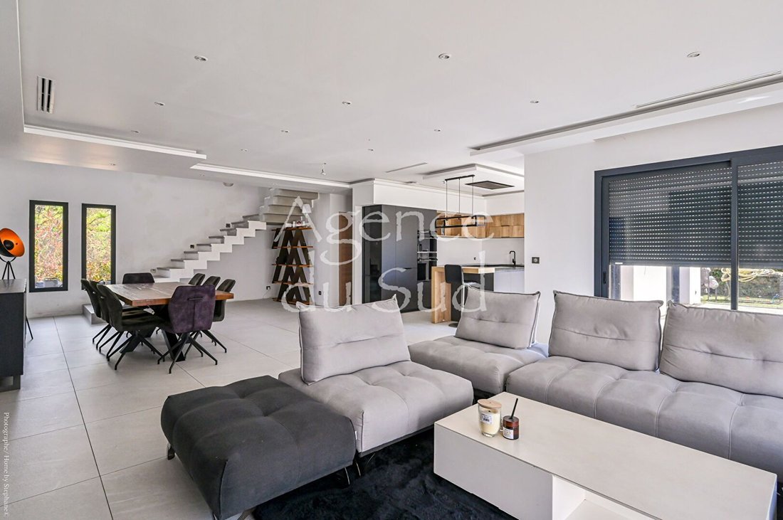 House in Ganteaume, Aubagne, France 3 - 17939555