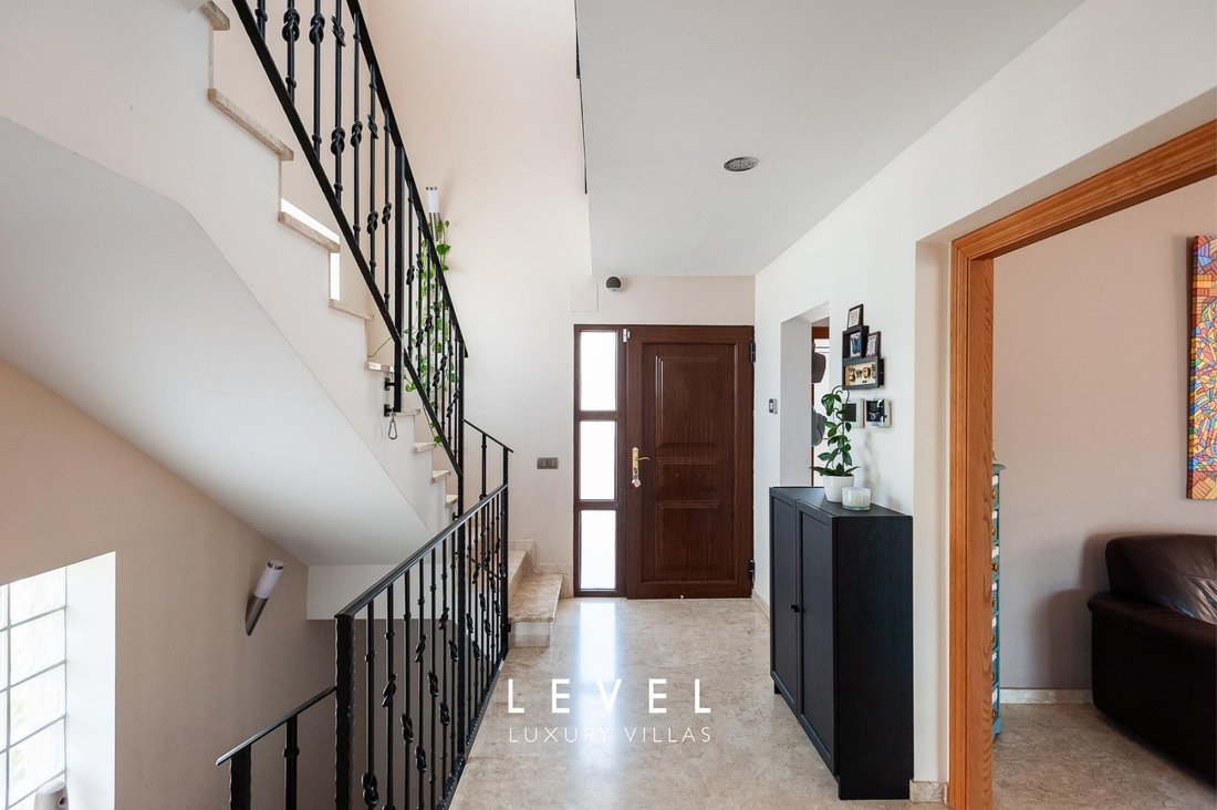 Villa in l'Eliana, Valencian Community, Spain 4 - 17937554