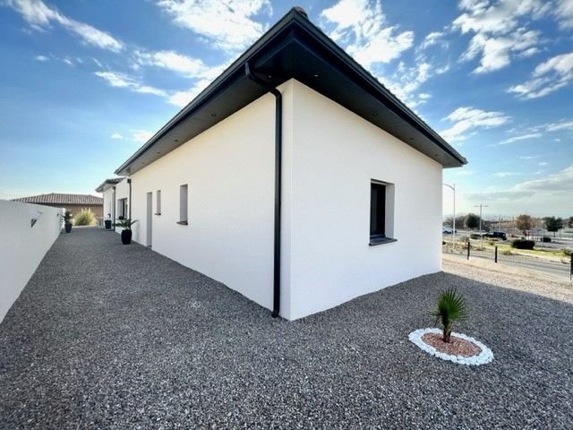 Villa in Nissan-lez-Enserune, Occitania, France 3 - 16497566