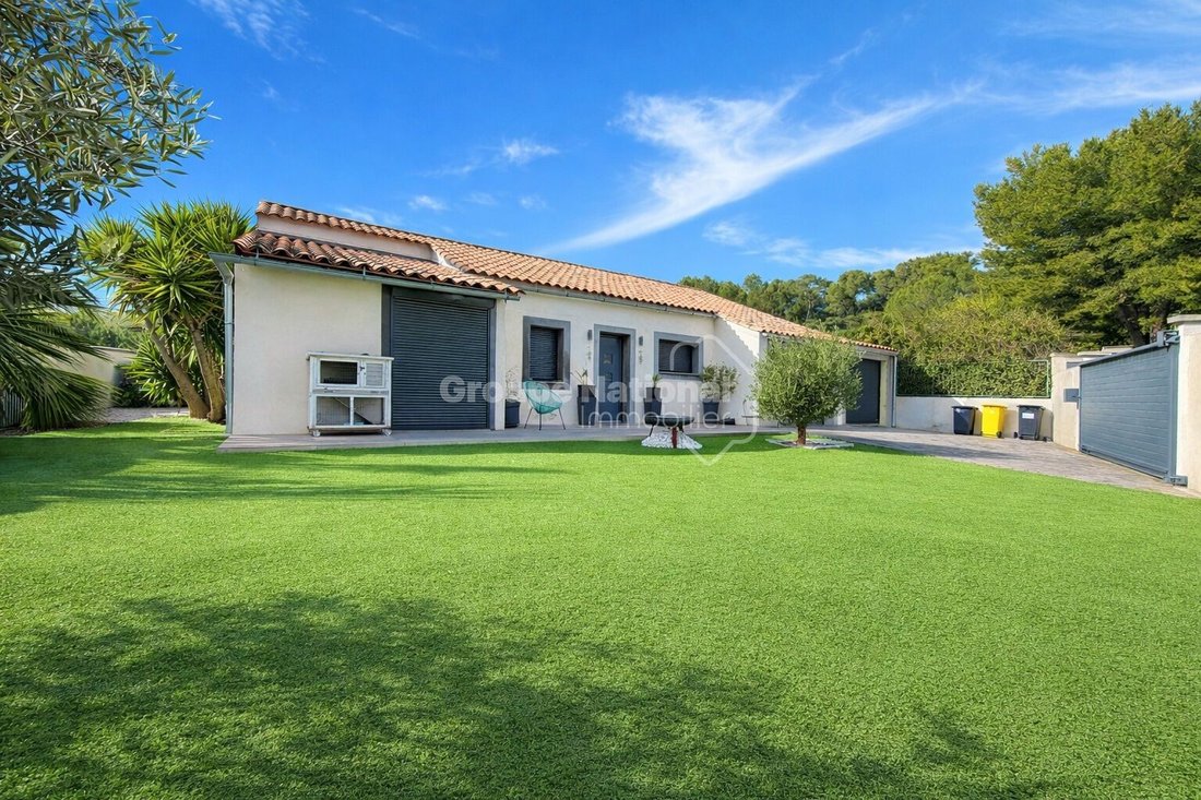 House in Le Rove, Provence-Alpes-Côte d'Azur, France 3 - 17717993