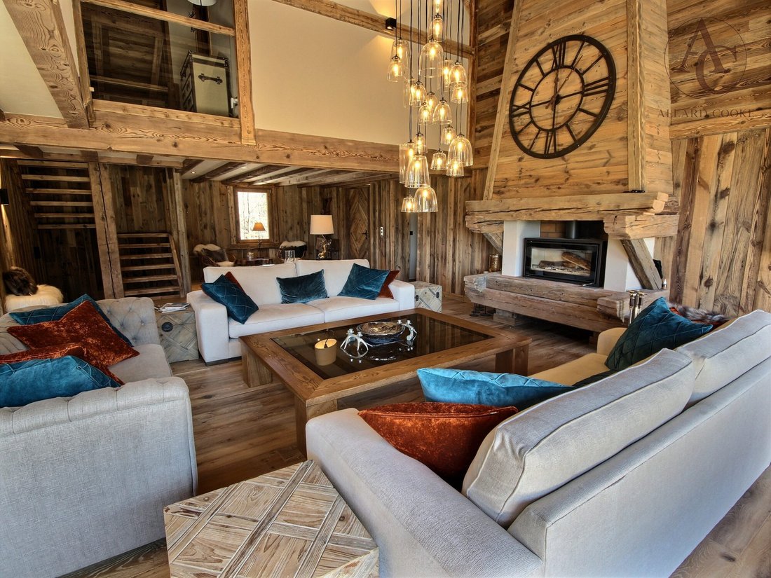 Chalet in Megève, Auvergne-Rhône-Alpes, France 2 - 17936541