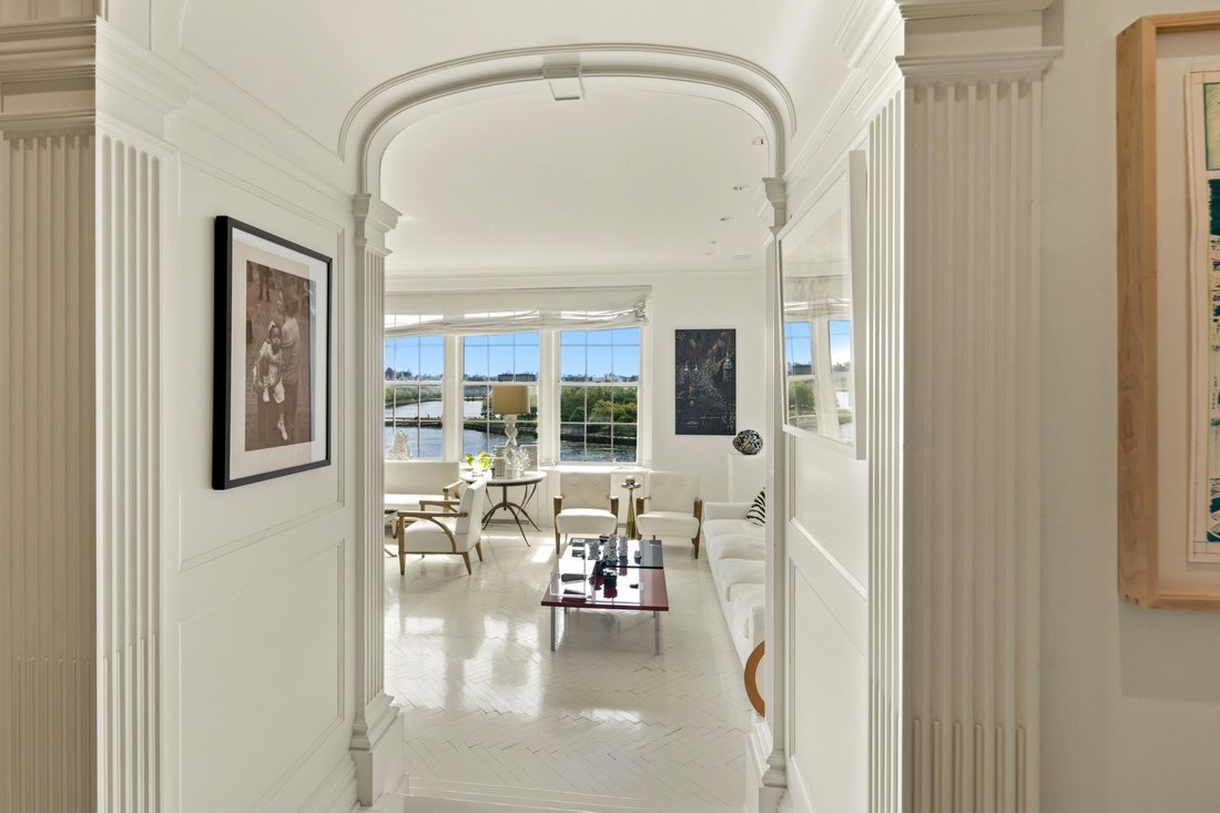 Co Op in New York, New York, United States 2 - 17932923