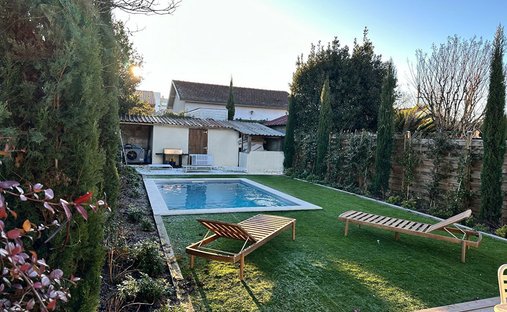 House in Jean Moulin, Le Bouscat, France 1