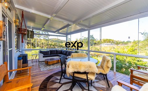 Casa di campagna a São José dos Pinhais, Paraná, Brasile 1