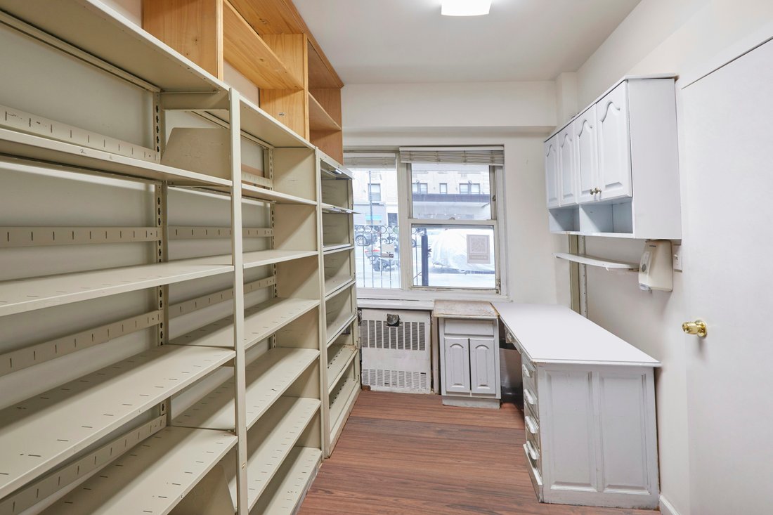 Co Op in New York, New York, United States 2 - 17720568