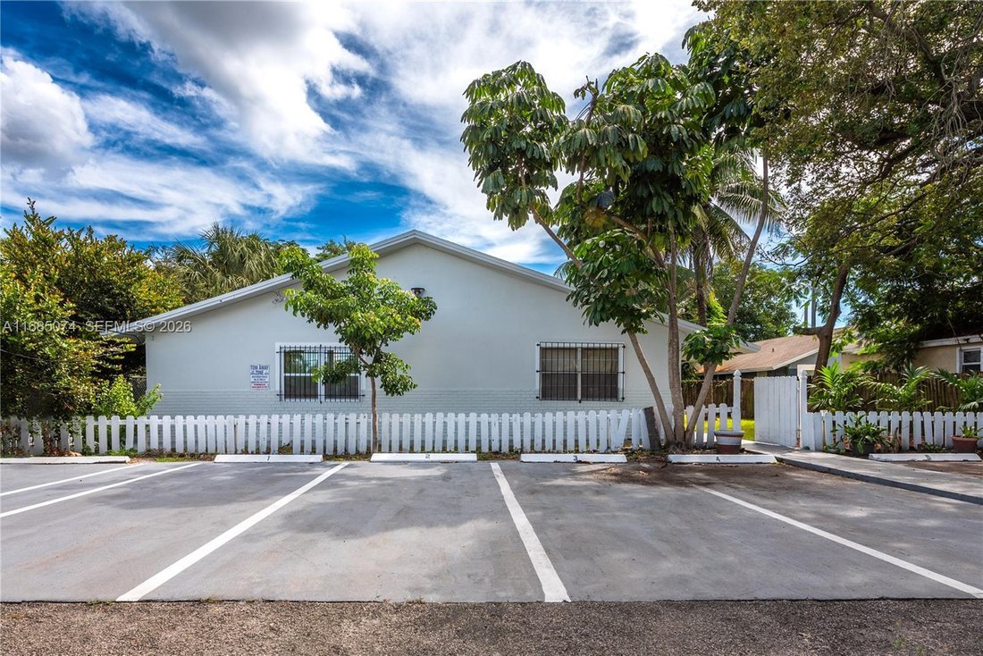 Fort Lauderdale, Florida, United States 1 - 17933148